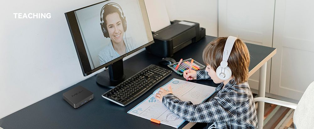 MINIX N512 Mini PC, processeur Intel Core i5-12600H 8 cœurs (4,5 GHz max.), 16 Go de RAM, SSD 1 To, 2 ports HDMI + USB-C + Thunderbolt 4, affichage quadruple, Wi-Fi 6, Bluetooth 5.2, 4 ports USB 3.2, 1 port LAN 2,5G, 1 port LAN 1G, 1 prise audio